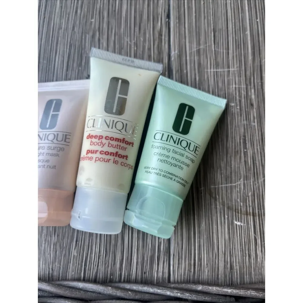 Lot of 8 CLINIQUE Products.